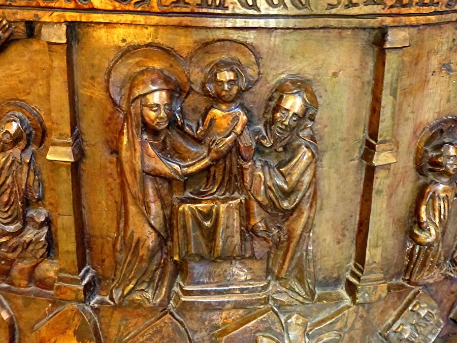 Kiel - Protestant St. Nicholas' Church; Bronze Baptismal Font, Detail