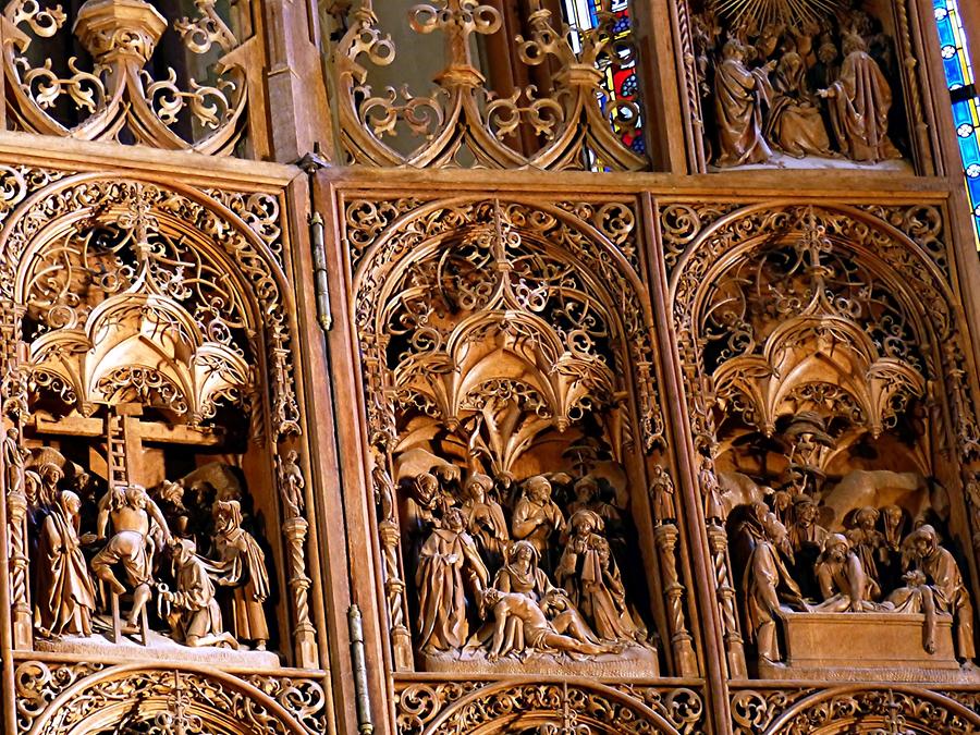 Schleswig - Cathedral of St. Peter; Bordesholm Altar, Deposition from the Cross, Lamentation and Entombment of Christ