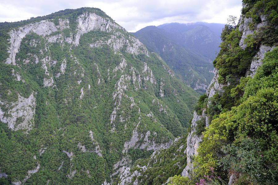 Mount Olympus Enipeas Canyon