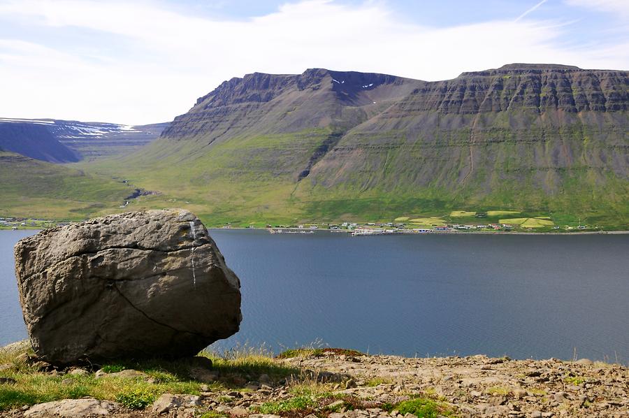 Alftarfjördur