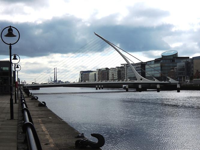 Samuel Beckett Bridge