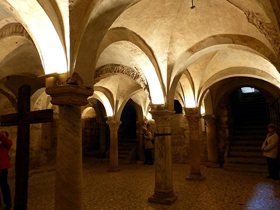 Brescia - Old Cathedral, Crypt