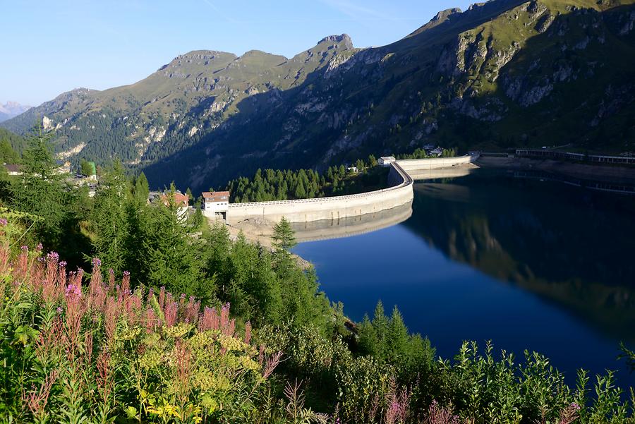 Passo Fedaia - Reservoir