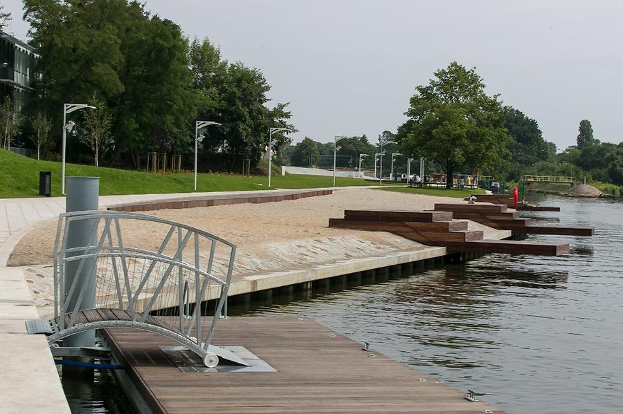 Wrocław University of Technology Riverfront