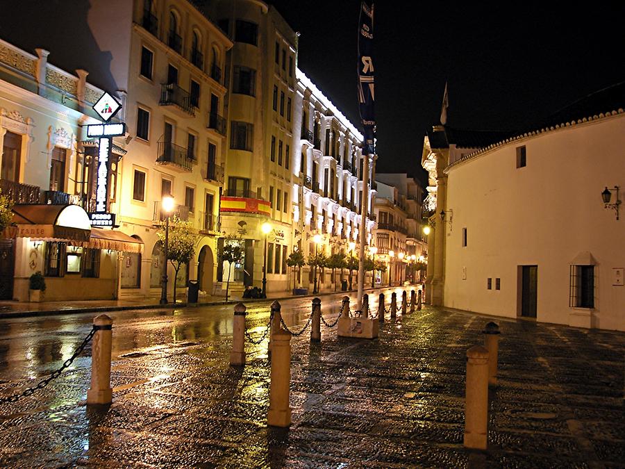 Ronda at night