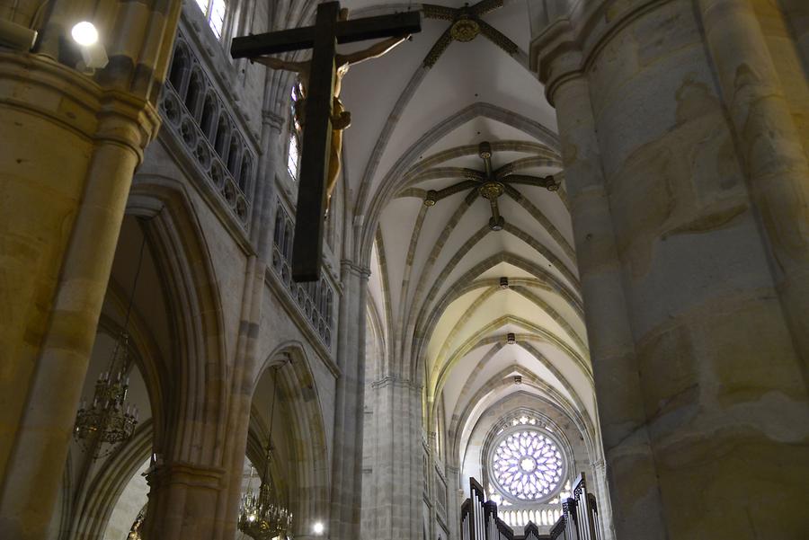 Cathedral Bilbao Inside