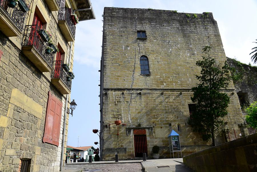 Castillo Carlos V. Hondarribia