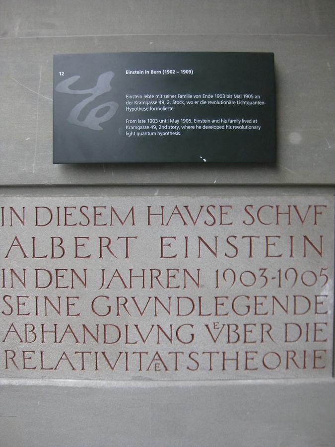 Bern - Kramgasse 49 - Einstein-Gedenktafel