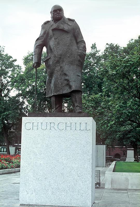 Statue of Winston Churchill