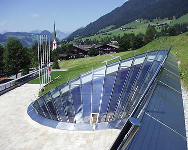 Kongresszentrum_Alpbach.jpg