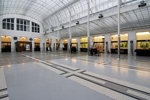 Schalterhalle der Postsparkasse von Otto Wagner., Foto: C. Cossa. Aus: Wikicommons 