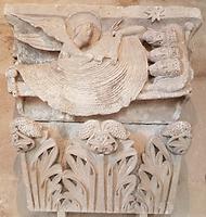 Der Traum der Könige, Relief aus dem Dreikönigszyklus, Gislebertus, um 1125-35; Kathedrale Saint-Lazare zu Autun, Ostfrankreich - Ausschnitt des