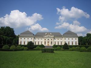 Schloss Halbturn, Burgenland - Foto: BambooBeast, Wikimedia Commons - Gemeinfrei