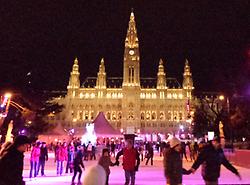 Wiener Eistraum vor dem Rathaus. Foto: Doris Wolf, 2013
