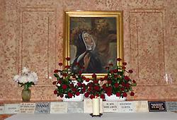 Rita-Altar mit Votivtafeln in der Augustinerkirche, Wien 1. Foto: Doris Wolf, 2013