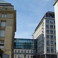 Foto: Doris Wolf, 2010; Otto Wagner-Platz 4-4a, Alfred-Grünfeld-Gasse