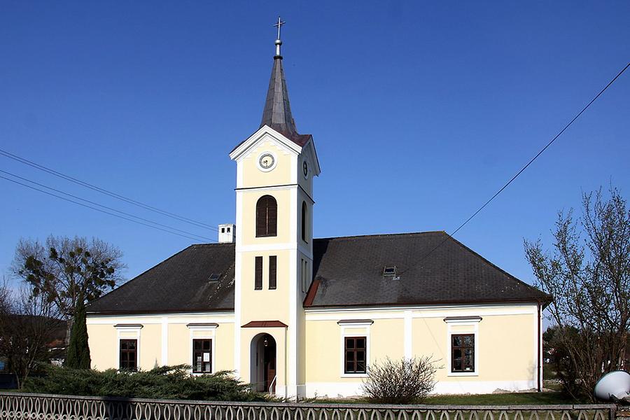 Evangelisches Schul- und Bethaus