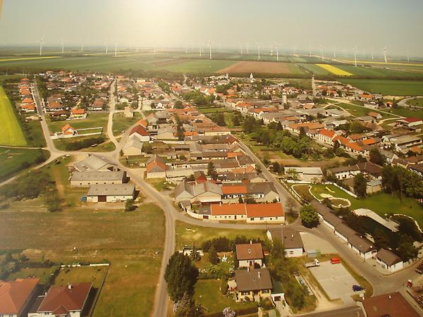 Mit freundlicher Genehmigung der Gemeinde Neudorf.