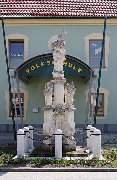 Pestsäule - Wimpassing an der Leitha