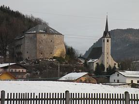 Ansicht mit Burg