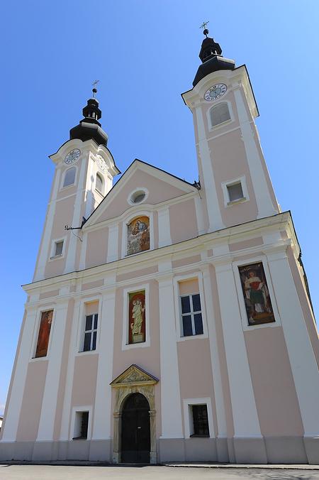 Pfarrkirche Maria Hilf und Hl Peter und Paul