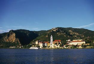 Blick auf Dürnstein mit Ruine