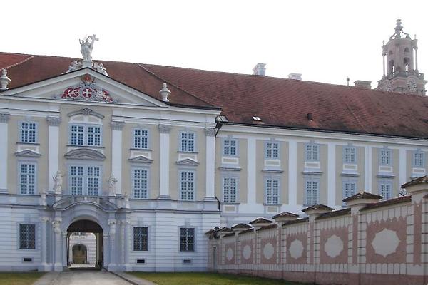 Stift und Turm