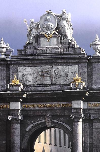 Triumphpforte in Innsbruck Detail