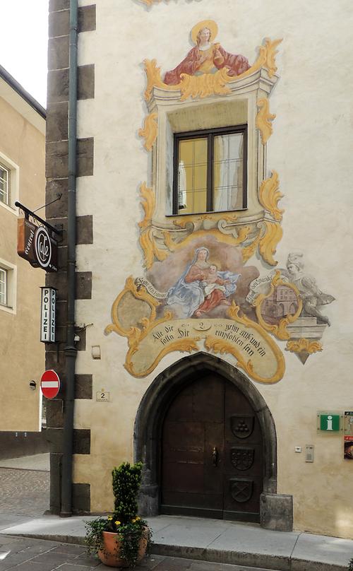 Eingang ins Alte Rathaus