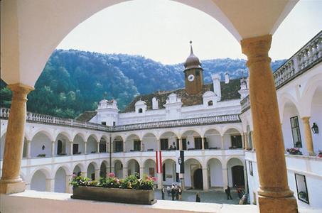 Schloss Herberstein - Arkadenhof, © Österreich Werbung