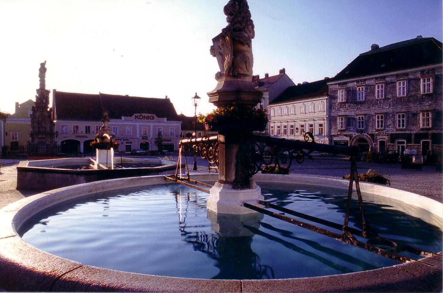 Brunnen                 001-Stadt-Brunnen