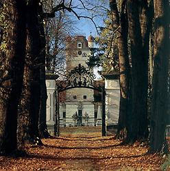 Schloß Greillenstein Niederösterreich. 1570 bis 1590 im Renaissancestil umgebaut. Photographie von Gerhard Trumler um 1990., © IMAGNO/Gerhard Trumler