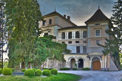 Schloss Greißenegg
