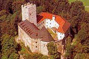 Burg St. Petersberg - Foto: Burgen-Austria