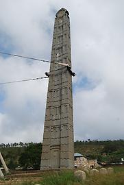 Süd- und Ostfassade von Stele 3