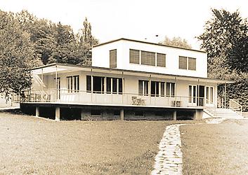 Herbert Eichholzers Villa in historischen Ansichten