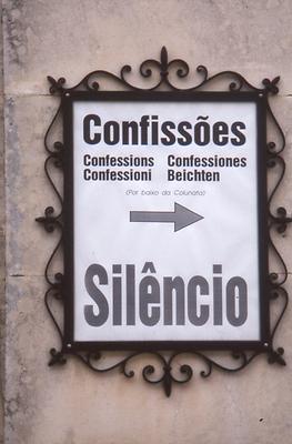 Sign indicating masses and possibilities to go to confession