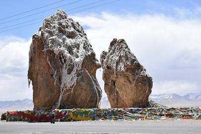 En route to lake Namthso