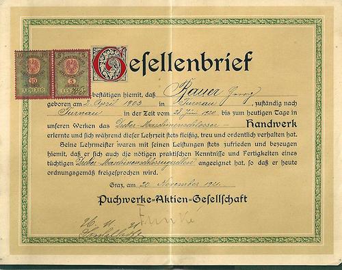 Puchwerke AG: Ein Gesellenbrief aus dem Jahr 1920. (Foto: Martin Krusche)
