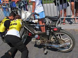 Renn-Maxi mit markanten Extras - (Foto: Martin Krusche)