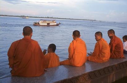 am Tonle Sap