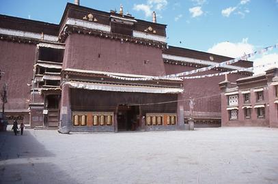Monastery Sakya