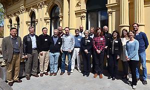 Andrea Steiner (1. Reihe, 4.v.r.) mit den TeilnehmerInnen am Start-Workshop zum Projekt 'Atmospheric Temperature Changes and their Drivers' (ATC)., © Uni Graz/Wegener Center