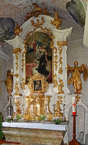 Aloisiuskapelle, Altar