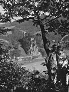 Blick vom Burgfelsen auf Burg Werfenstein 1931