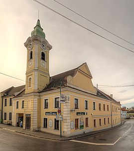 Gemeindeamt und Gasthaus Zum Schwarzen Adler