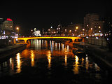 Die Schwedenbrücke bei Nacht