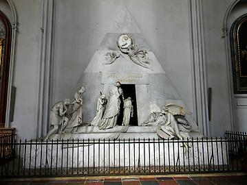 Augustinerkirche, Grabdenkmal Erzherzogin Marie Christine