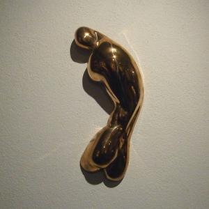 Skulptur,'Fließender Körper', Bronze