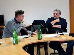 Diskurs und Vermittlung: Die Künstler Selman Trtovac (links) und Martin Krusche – (Foto: Ursula Glaeser)